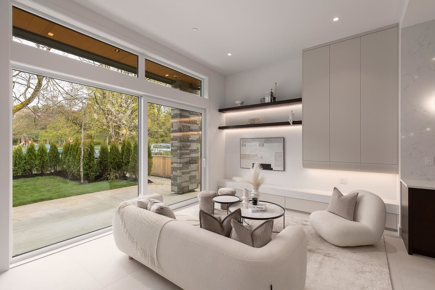 Property Photo: 3617 W 12th Avenue 1 BC V6R 2N5
