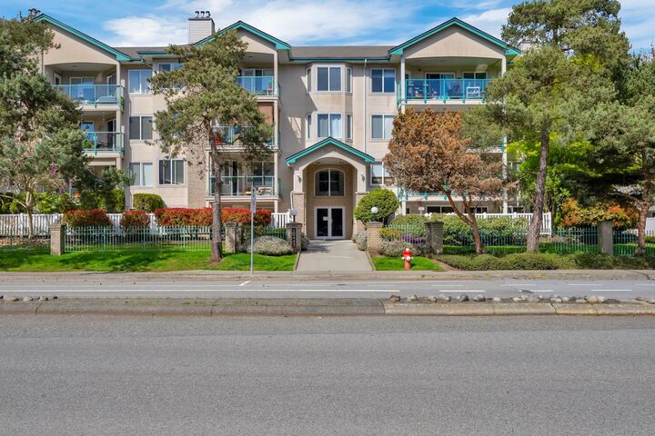 20443 53 Avenue 409 — photo 1