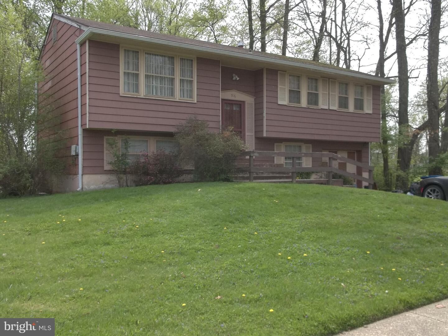 Property Photo:  916 Russo Drive  NJ 08060 