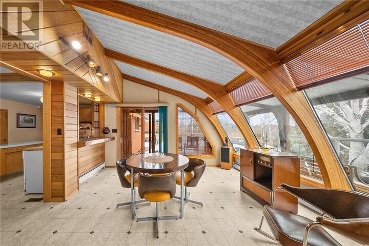 Property Photo:  1279 Nesbitt Drive  ON P3E 4E9 