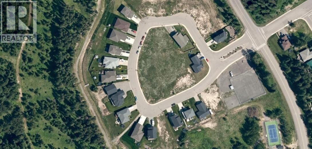 Property Photo:  1353 Cherrywood Boulevard  BC V0B 2G2 