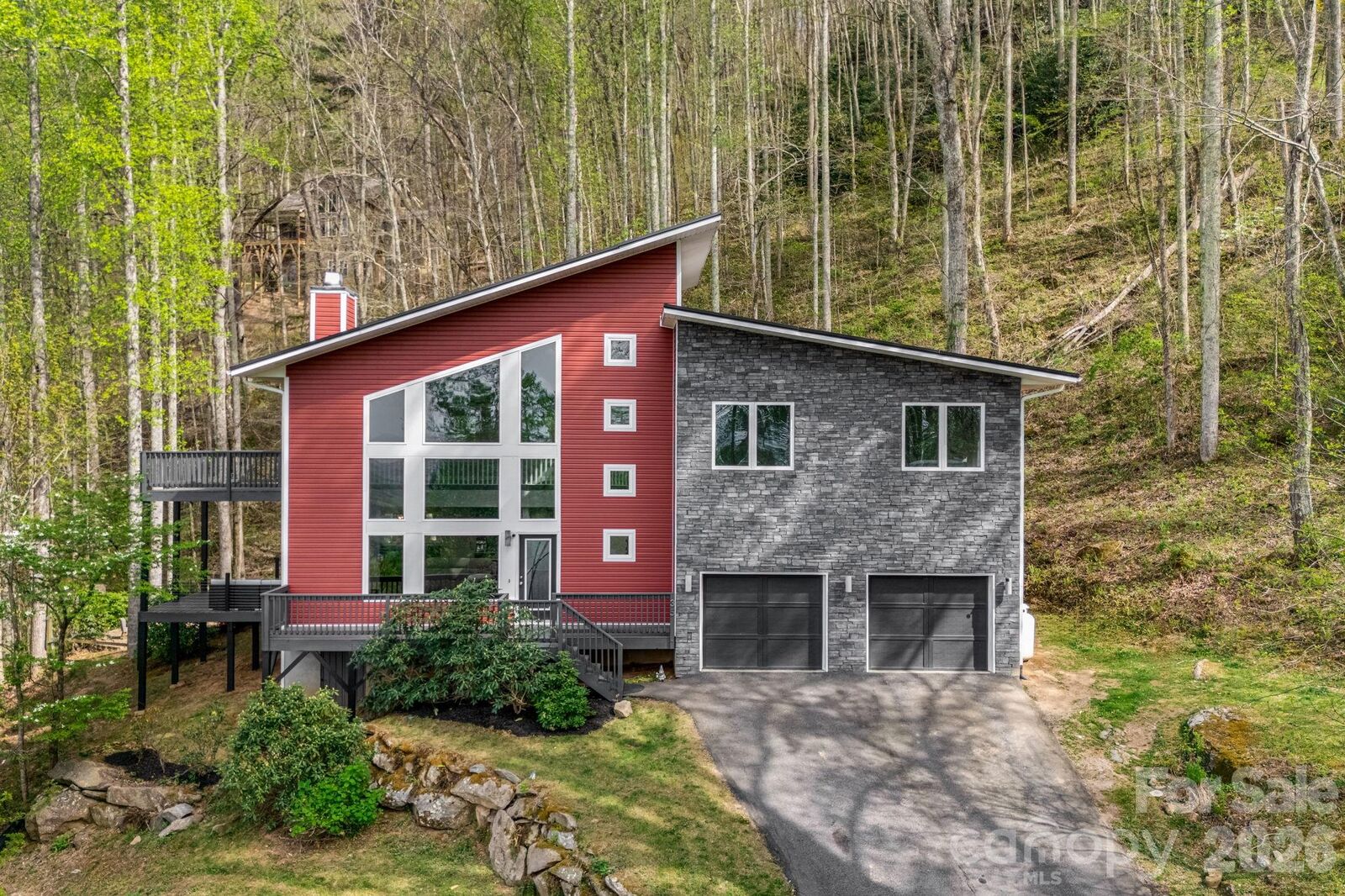 Property Photo:  35 Chesten Mountain Drive  NC 28803 