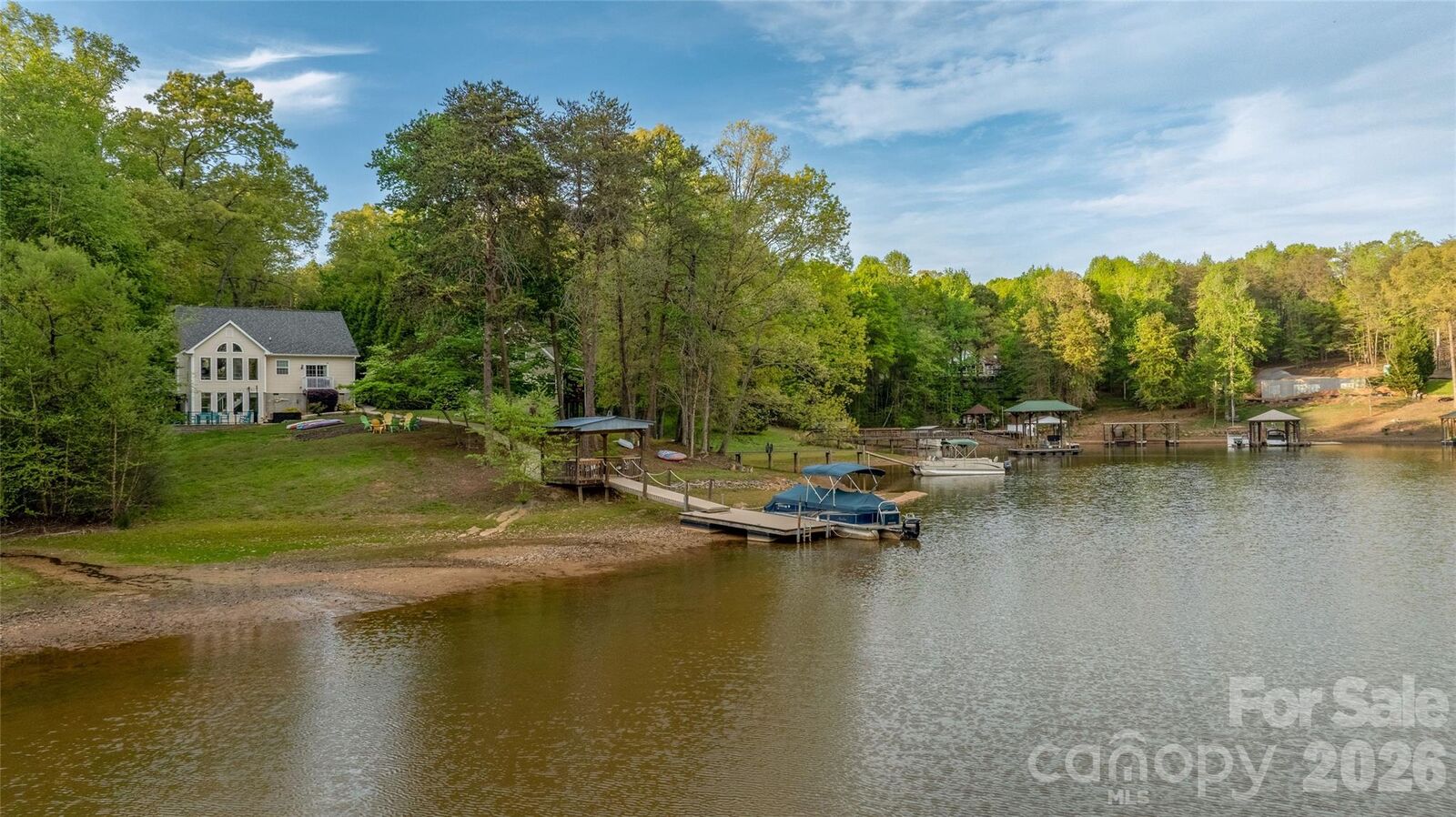 Property Photo:  1325 Lytton Lane  NC 28609 