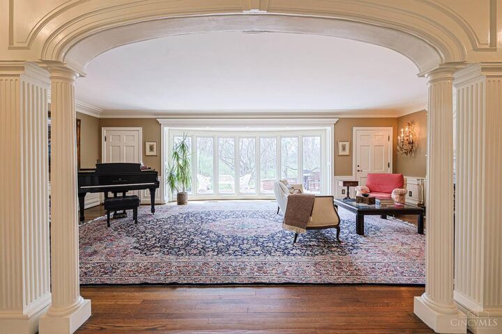 Property Photo: 5475 Waring Drive OH 45243