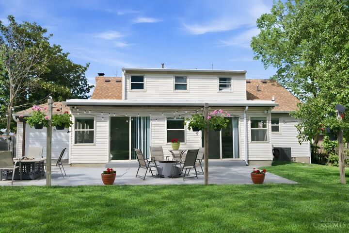 Property Photo:  6965 Euclid Avenue  OH 45243 