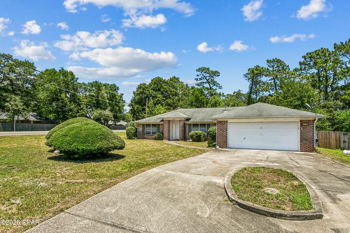 Property Photo:  11134 Little Creek Lane  FL 32506 