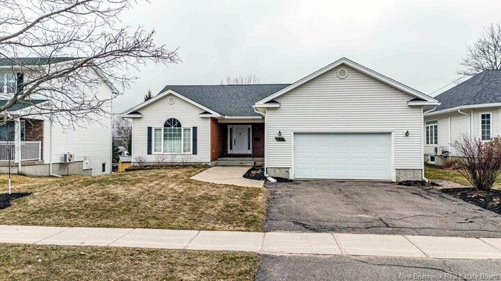 Property Photo: 535 Douglas Avenue NB E3A 5T1