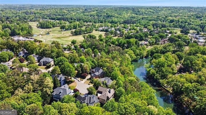 Property Photo:  860 Club Chase Lane  GA 30076 