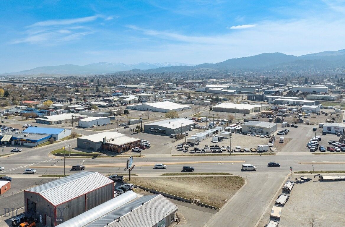 Property Photo:  2000 N Last Chance Gulch  MT 59601 