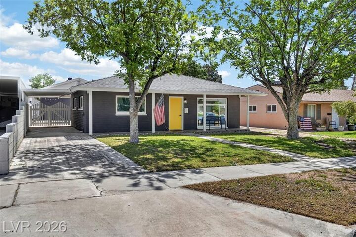 Property Photo:  525 7th Street  NV 89005 