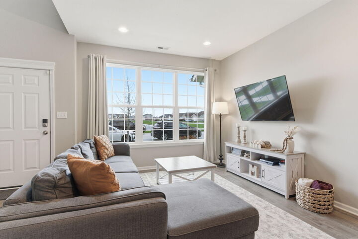 Property Photo:  919 E 117th Place  IN 46307 