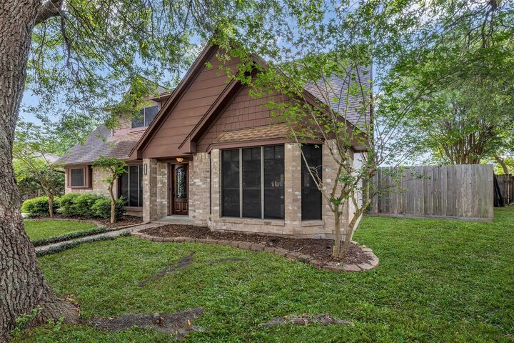 Property Photo:  15510 Tadworth Court  TX 77062 