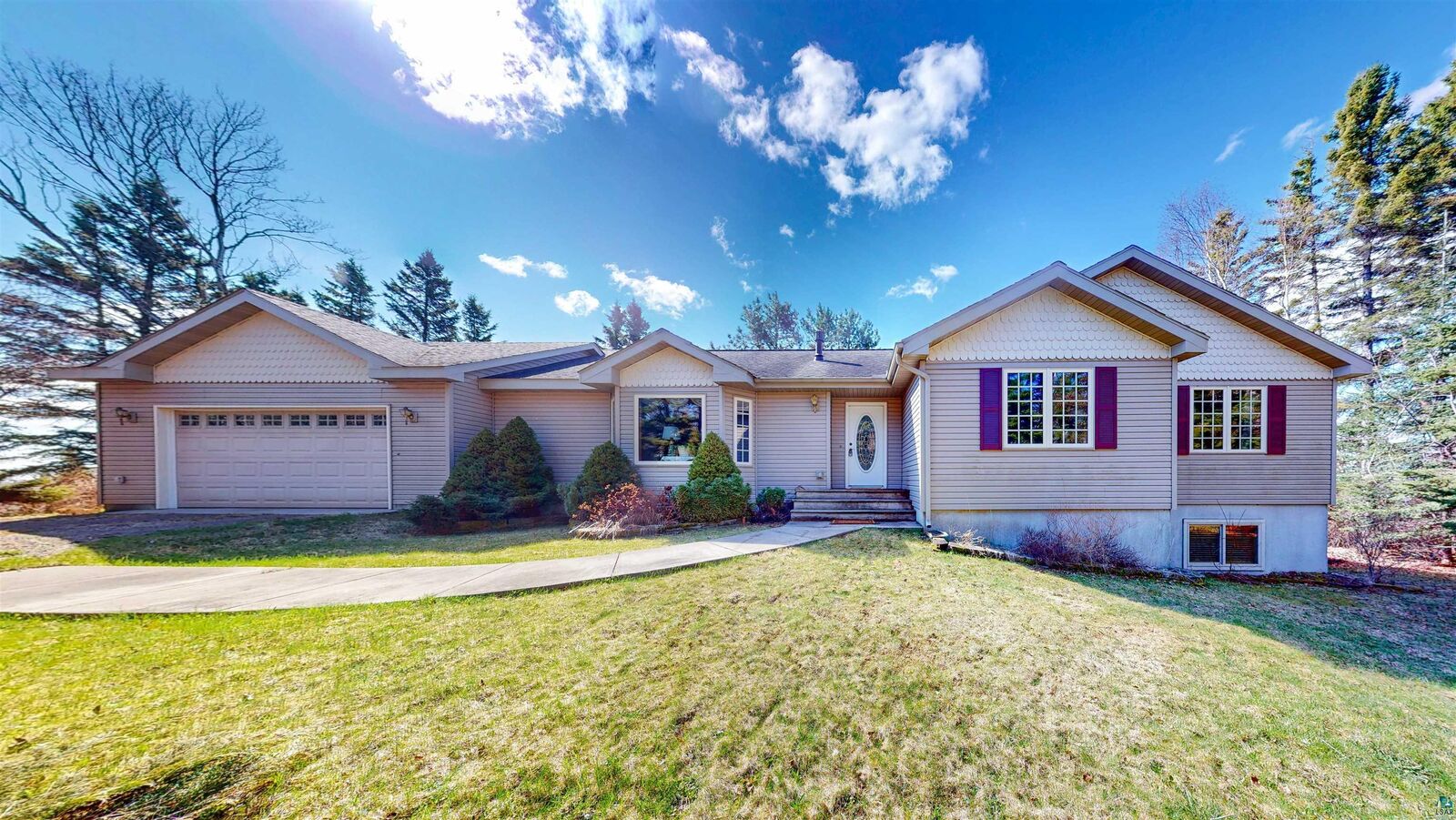 Property Photo: 1804 Hwy 61 E MN 55604