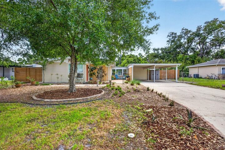 Property Photo:  515 Broxburn Avenue  FL 33617 