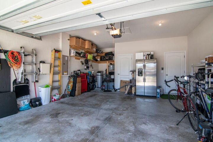 Property Photo:  10455 Heron Hideaway Loop  FL 34638 