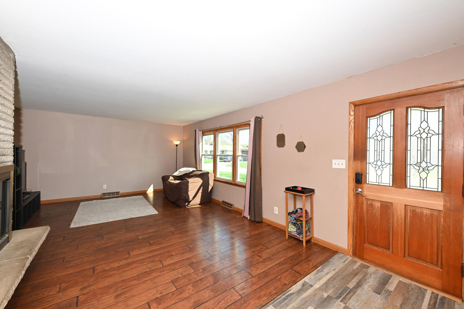 Property Photo:  5319 Lakeside Dr  WI 53129 