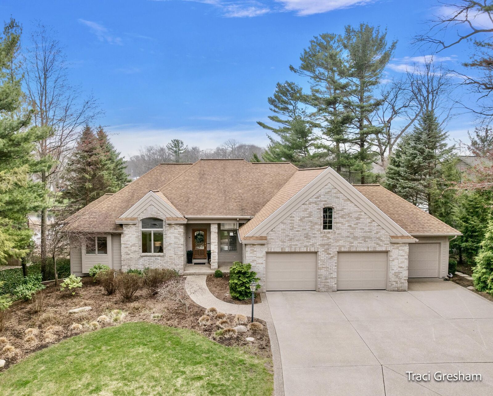 Property Photo:  15462 Oak Point Drive  MI 49456 