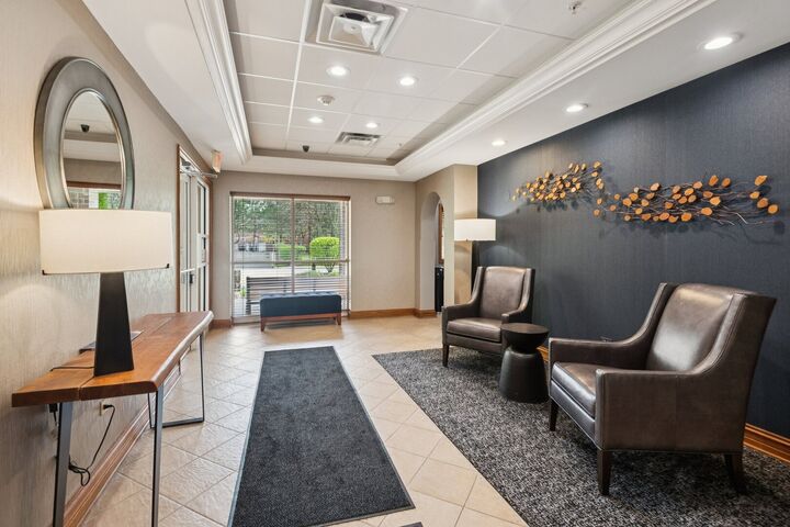 Property Photo:  5155 Madison Street 509  IL 60077 