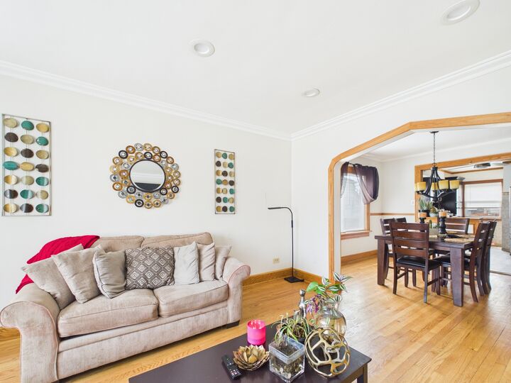 Property Photo:  12628 S Union Avenue  IL 60628 