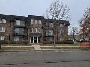 Property Photo:  10800 Kilpatrick Avenue 2ne  IL 60453 