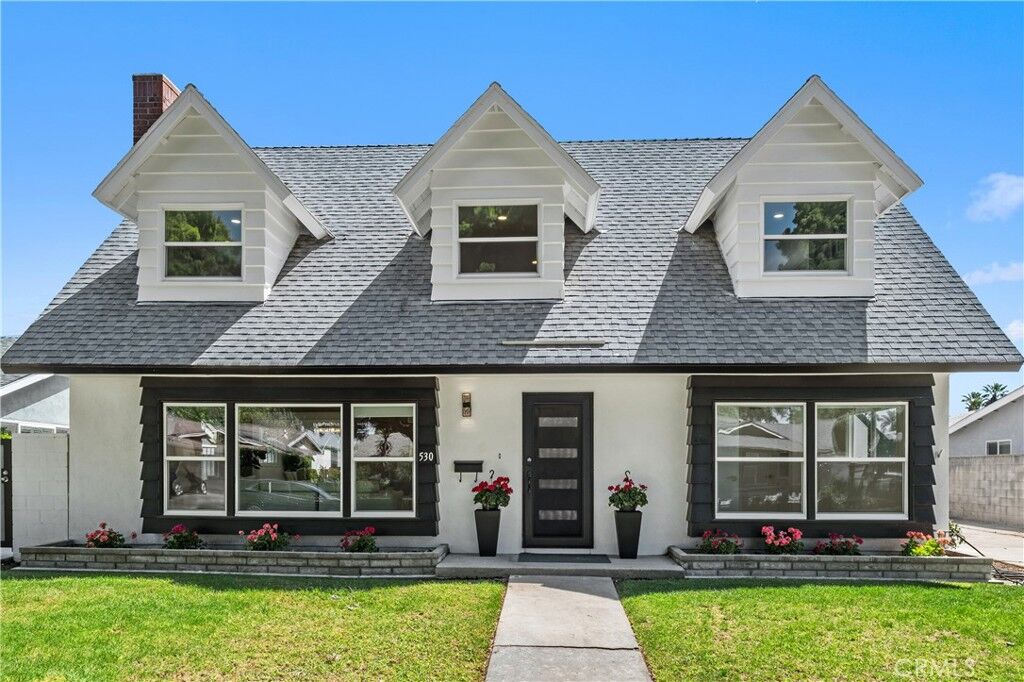 Property Photo:  530 Stanford  CA 92831 