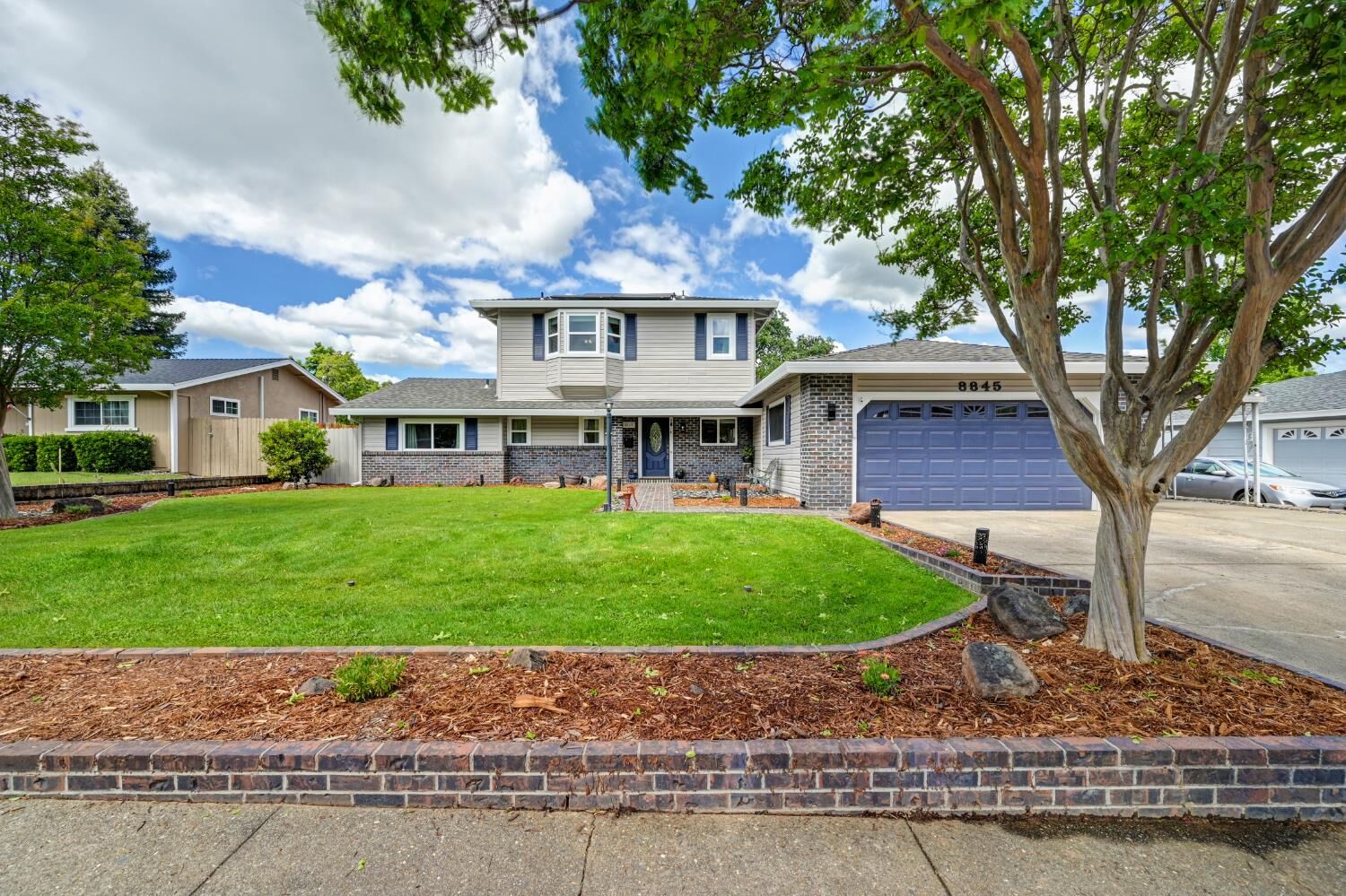 Property Photo:  8845 Anona Way  CA 95662 