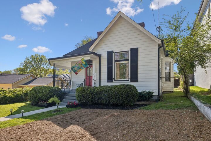 Property Photo: 1903 Hillside Ave TN 37203