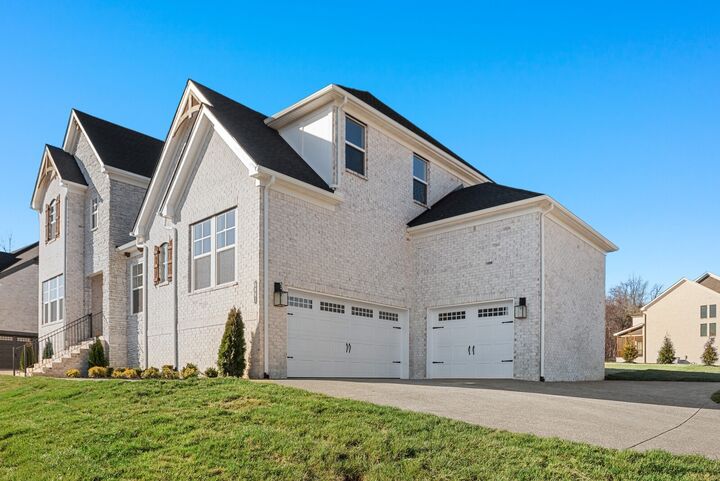 Property Photo:  6001 Elliott Court  TN 37014 