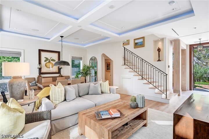 Property Photo:  42 6th Street S  FL 34102 