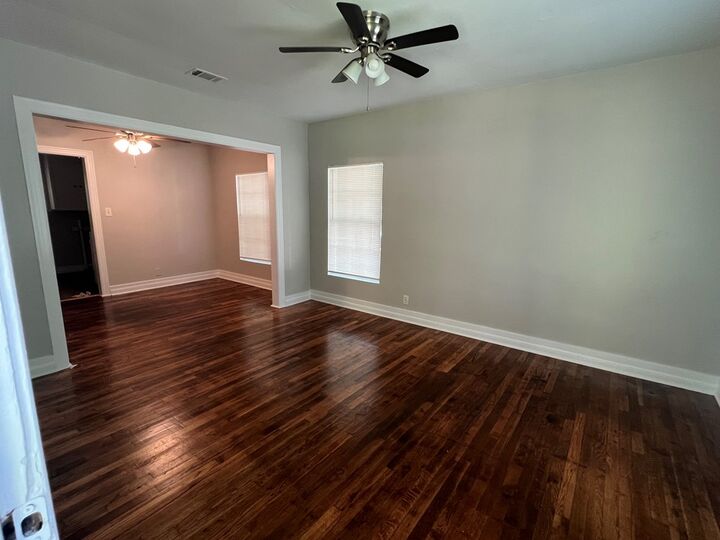 Property Photo:  807 Jordan Avenue  TX 75904 