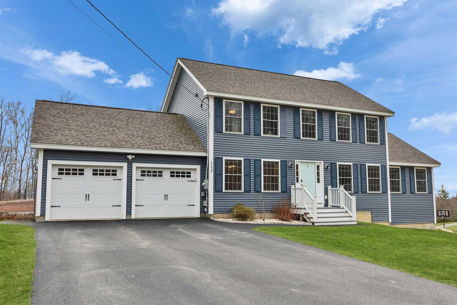 Property Photo:  117 Timber Ridge Drive  NH 03055 