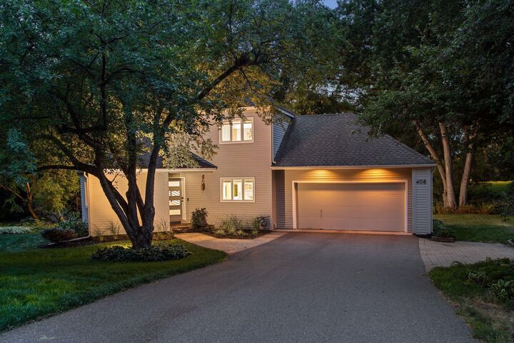 Property Photo:  408 Turnpike Road  MN 55416 