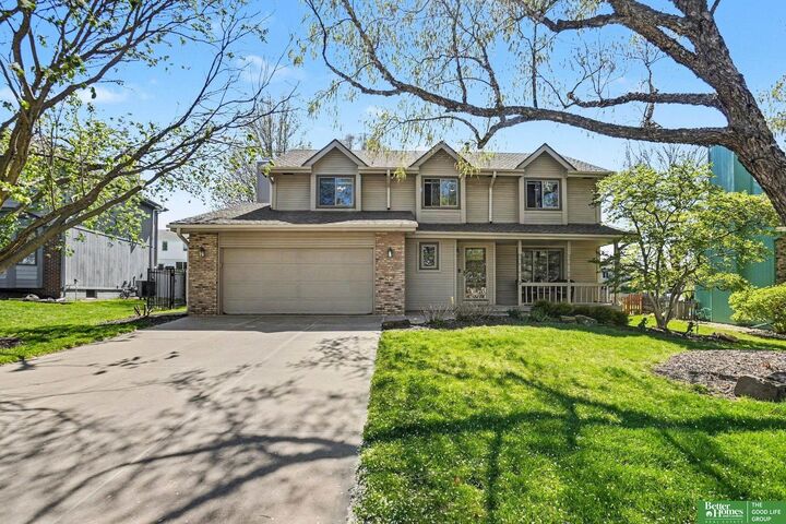 Property Photo:  2410 N 134 Street  NE 68164 