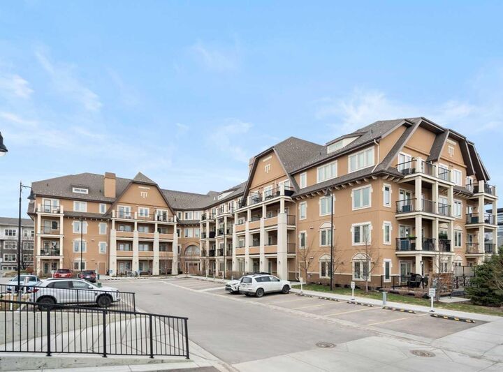 30 Mahogany Mews SE 416 — photo 1
