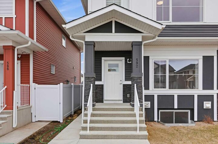 Property Photo:  592 Dawson Drive  AB T1X 2X1 