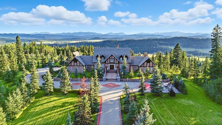 Property Photo: 290142 Parkins Road 100 AB T0L 1K0