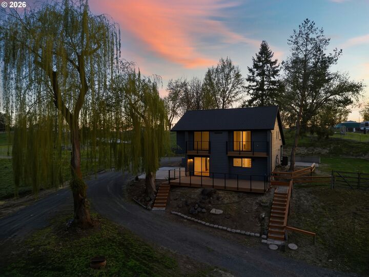 Property Photo:  54027 Summers Ln  OR 97862 