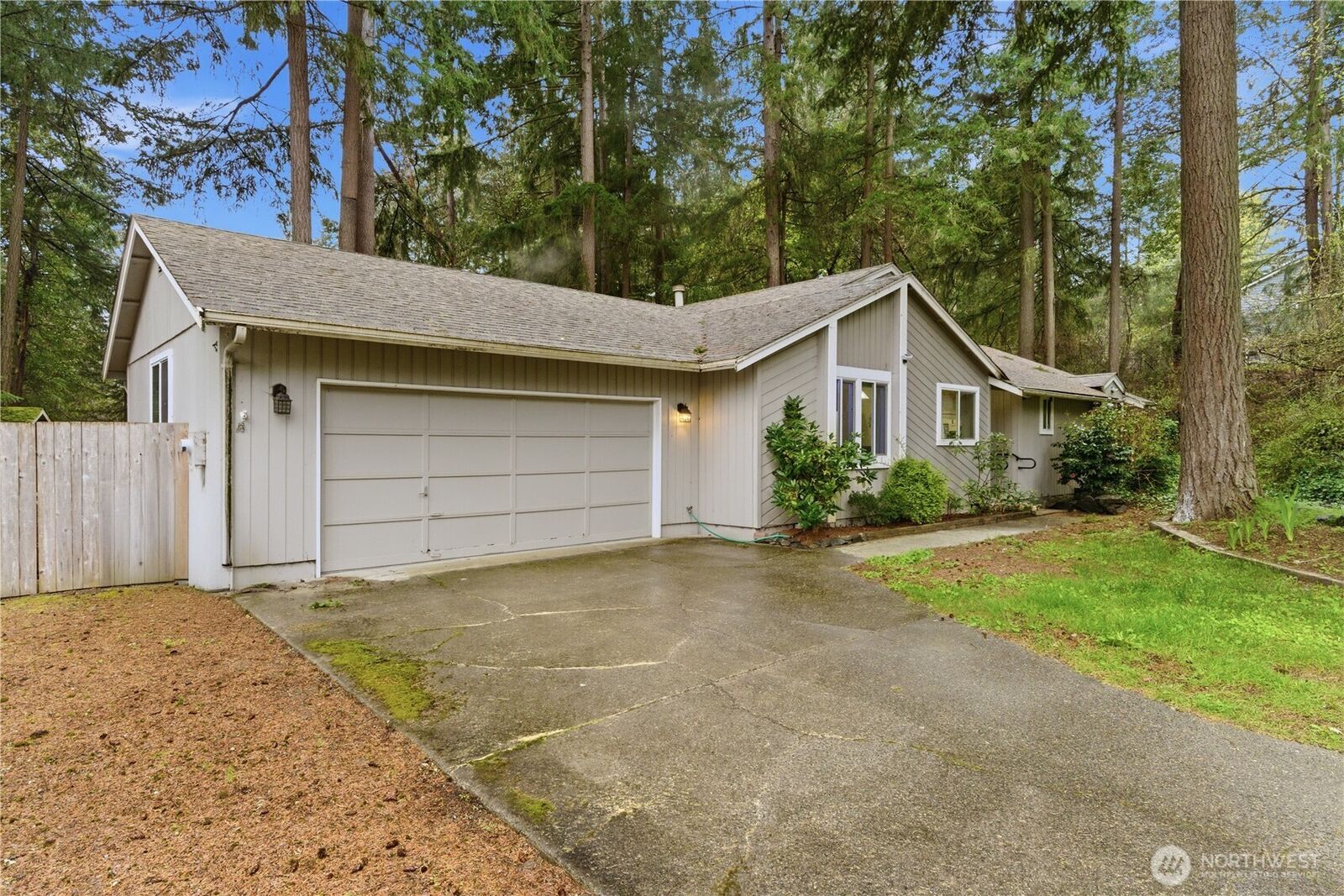Property Photo:  7308  32nd Street Ct NW  WA 98335 