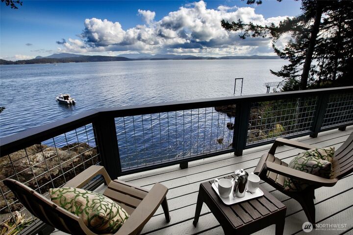 Property Photo:  455  Mineral Point  WA 98250 