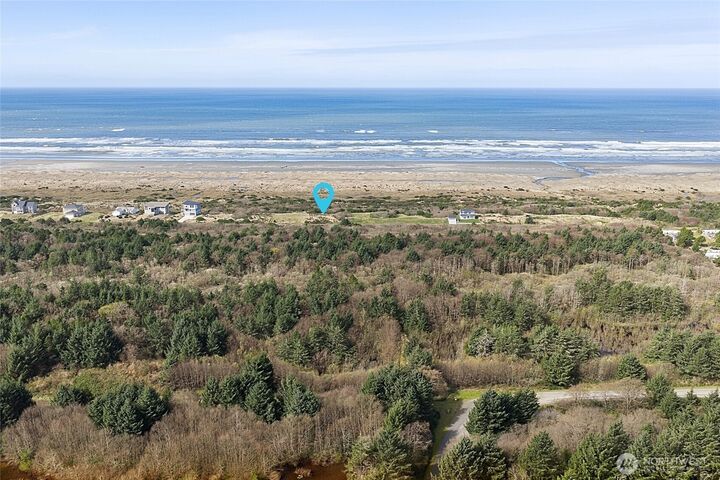 Property Photo:  76  Dunes Lane  WA 98569 