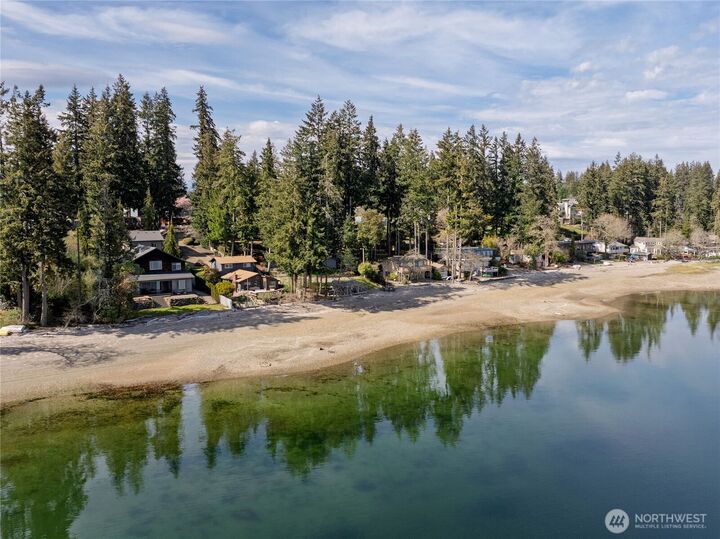 Property Photo:  630 E Treasure Island Drive  WA 98524 