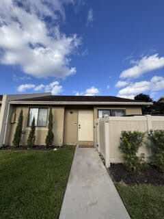 Property Photo:  10267 Boca Bend W G4  FL 33428 