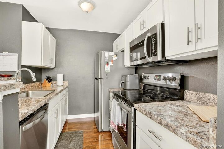 Property Photo: 6711 S Ivy Way C3 CO 80112