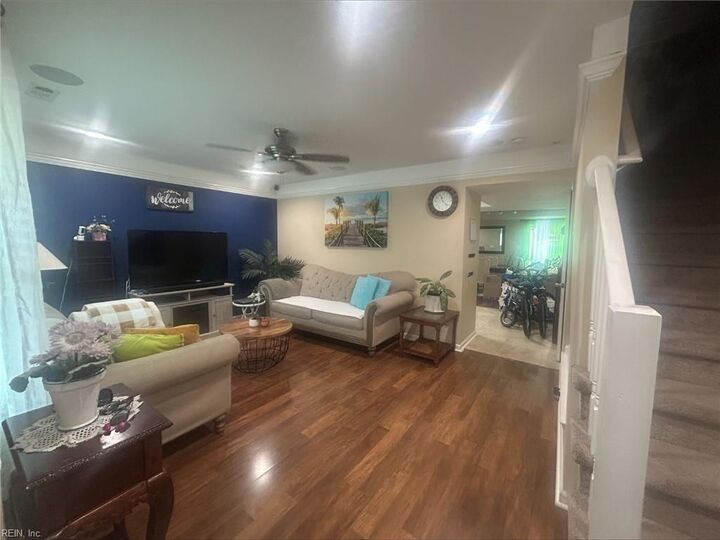 Property Photo:  617 Red Horse Ln  VA 23462 