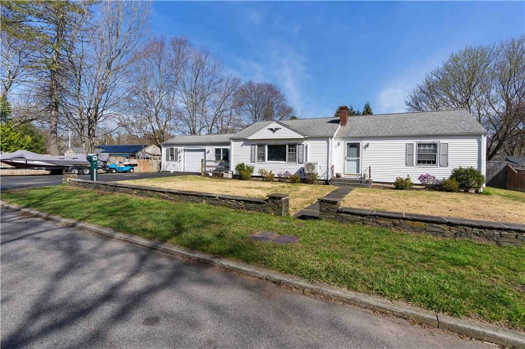 Property Photo:  11 Terrace Drive  RI 02809 