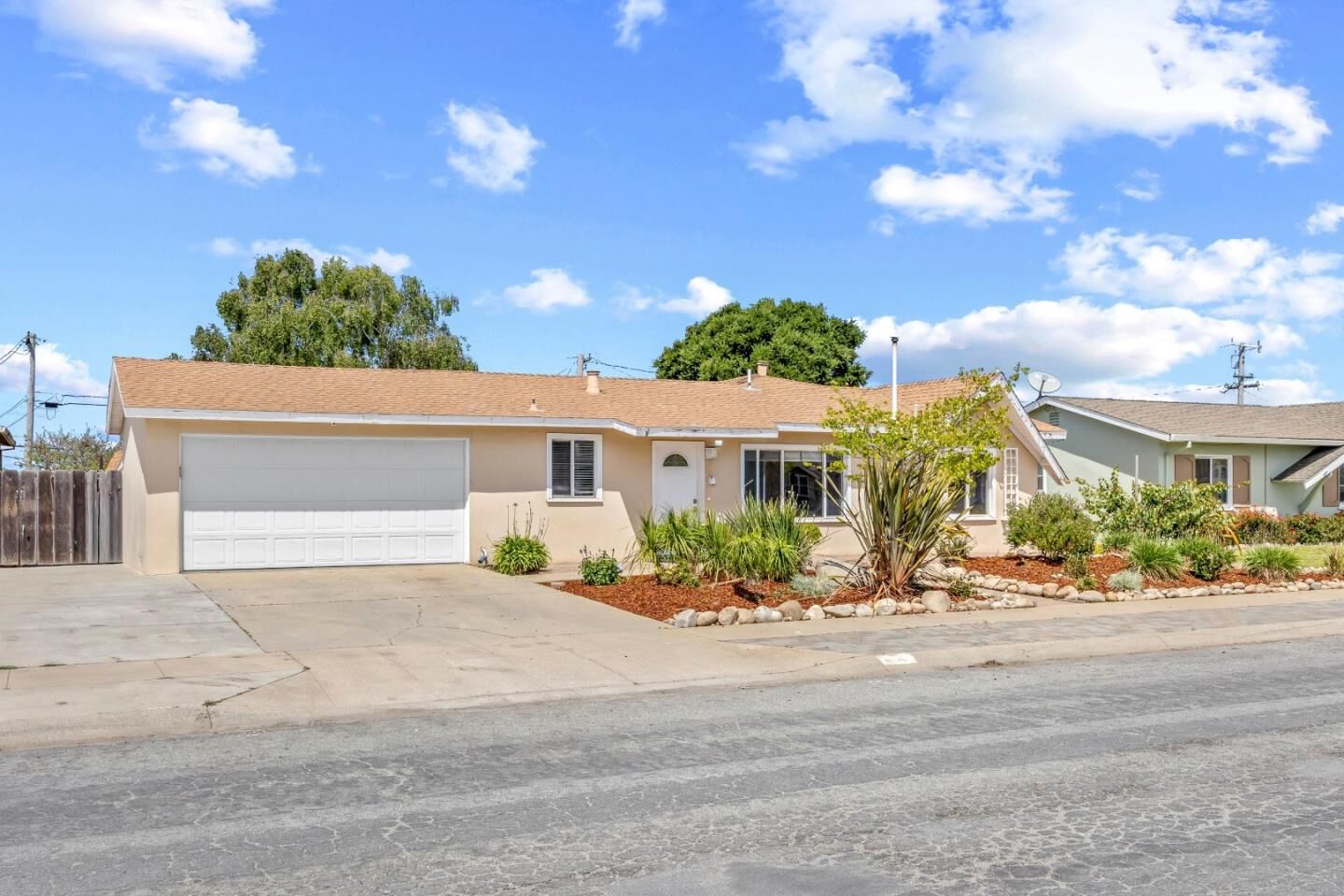 Property Photo: 285 Kelton Drive CA 93906