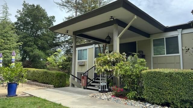 Property Photo:  1232 Skycrest Drive 2  CA 94595 