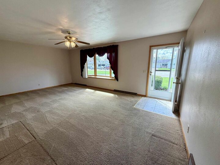 Property Photo:  1920 Greenwich Lane  WI 53545 