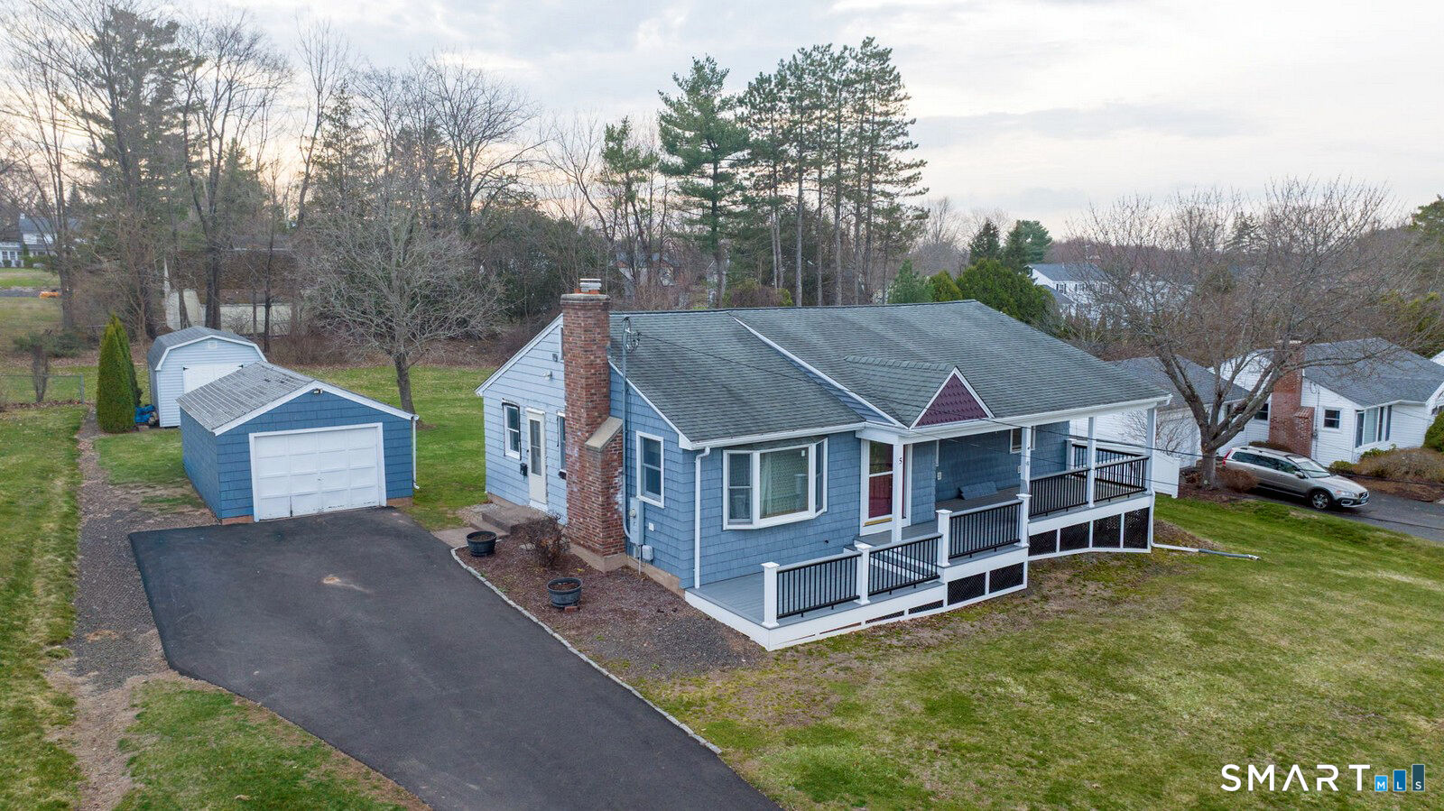 Property Photo:  5 Parkview Road  CT 06416 