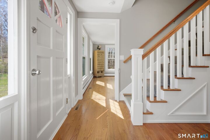 Property Photo:  117 Whipstick Road  CT 06897 